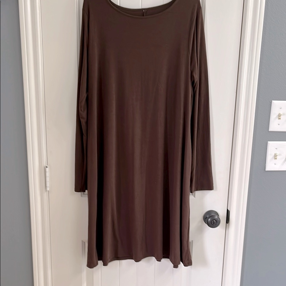 Elegant Brown Long Sleeve Dress w/pockets